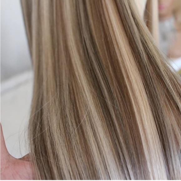 💫 22” BLONDE & BROWN HIGHLIGHTS STRAIGHT LACE FRONT WIG *NEW* - Picture 4 of 6